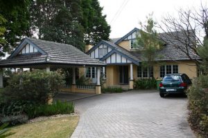 (Front View ) Roseville - Trafalgar Avenue